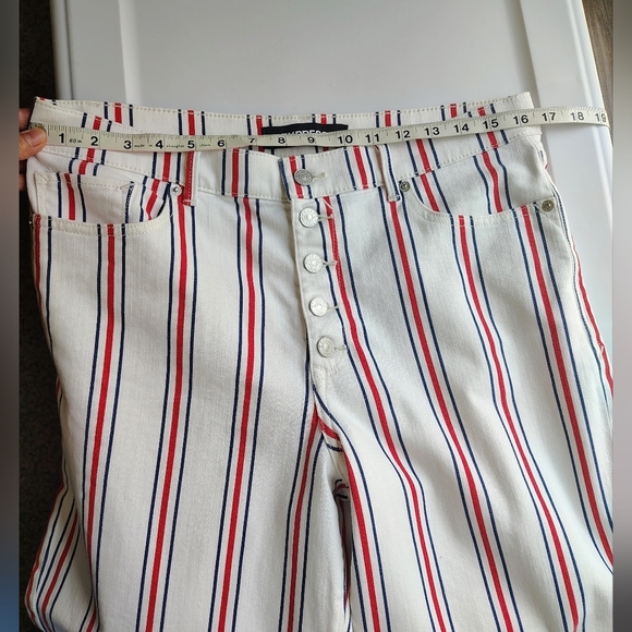 Express Women's High Waisted Striped Button Fly Cropped Wide Leg Jeans Stretch - Picture 15 of 17